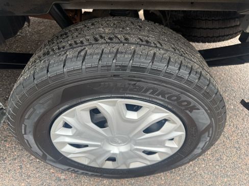 Used 2024 Ford Transit 250 T-250 130 Low Rf 9070 GVWR RW w/ Exterior Upgrade Package image 32