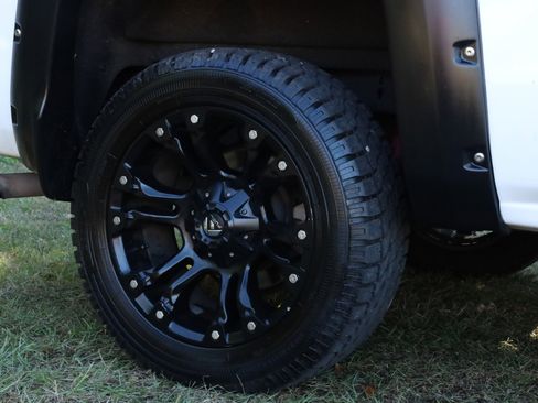 Used 2017 Chevrolet Silverado 1500 LT image 20