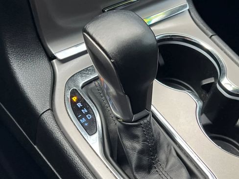 Used 2021 Jeep Grand Cherokee Laredo X image 25