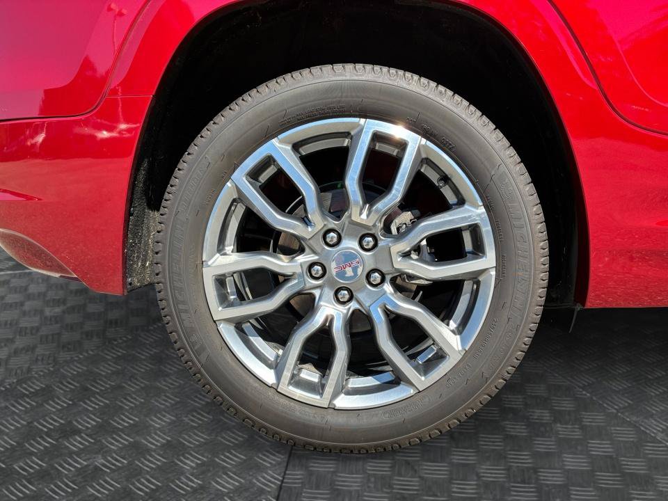 Used 2024 GMC Terrain Denali AWD/4WD image 23