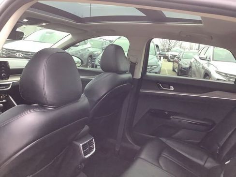 Used 2021 Kia K5 EX image 19