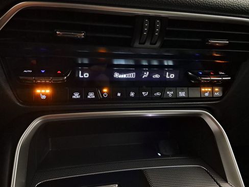 Used 2024 MAZDA CX-90 Plug-In Hybrid w/ Premium Pkg image 49