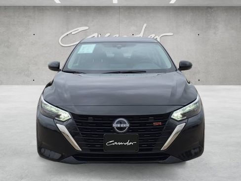 Used 2025 Nissan Sentra SR FWD image 18