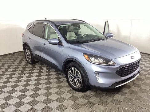 Used 2022 Ford Escape SEL image 1