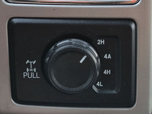 Used 2018 Ford F150 Lariat AWD/4WD image 19