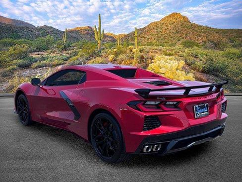 Used 2025 Chevrolet Corvette Stingray Premium Conv w/ Z51 Performance Package RWD image 7