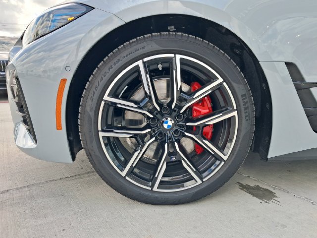 New 2026 BMW 430i xDrive w/ M Sport Package AWD/4WD image 29
