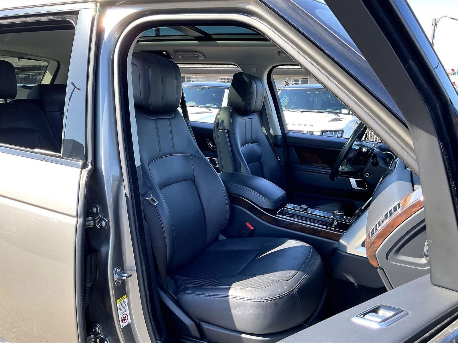 Used 2021 Land Rover Range Rover HSE AWD/4WD image 10