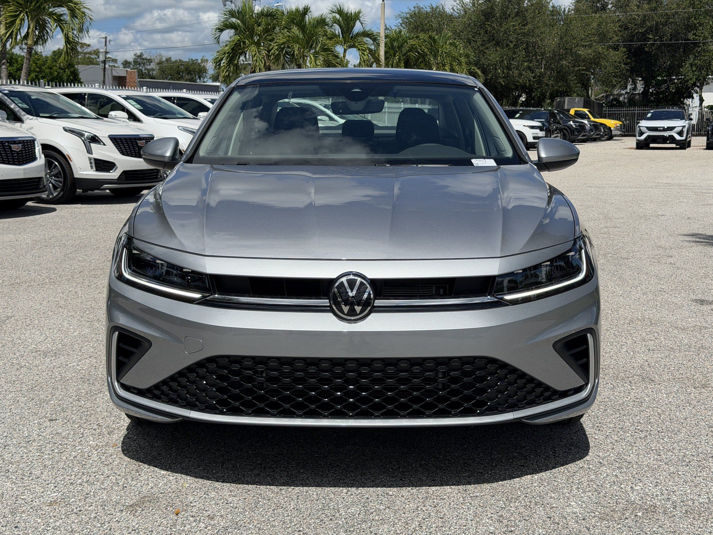 New 2027 Volkswagen Jetta SE FWD image 2