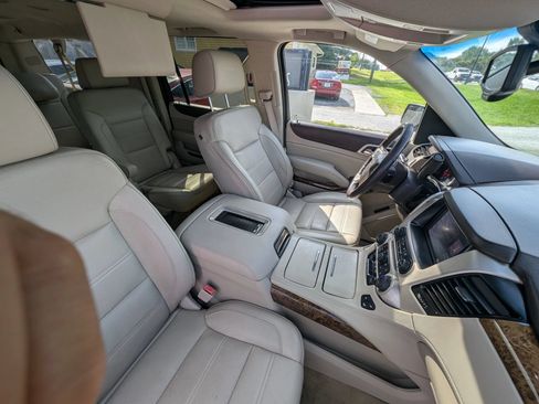 Used 2016 GMC Yukon XL Denali w/ Open Road Package AWD/4WD image 33