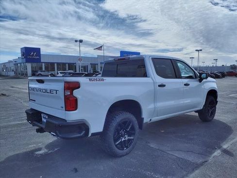 New 2025 Chevrolet Silverado 1500 LT Trail Boss w/ Convenience Package II AWD/4WD image 3