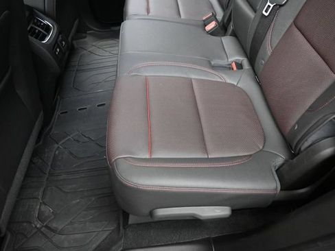 Used 2024 Chevrolet Blazer RS w/ Driver Confidence II Package FWD image 22