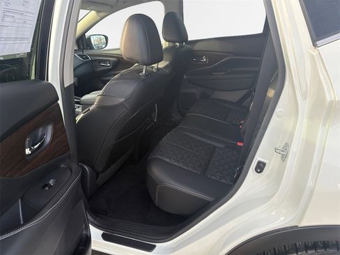 Used 2020 Nissan Murano Platinum w/ Cargo Package image 22