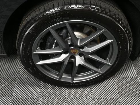 New 2026 Porsche Macan image 40