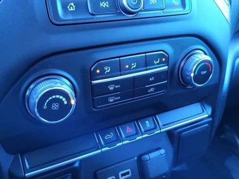 Used 2023 Chevrolet Silverado 2500 Custom w/ Custom Convenience Package image 22