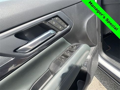 New 2026 GMC Terrain AT4 w/ Convenience Package III image 13