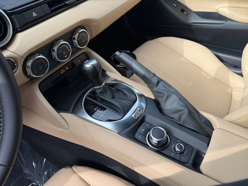 New 2025 MAZDA MX-5 Miata Grand Touring image 13