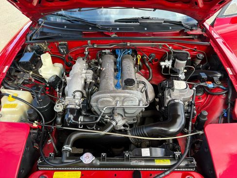 Used 1991 MAZDA MX-5 Miata RWD image 39