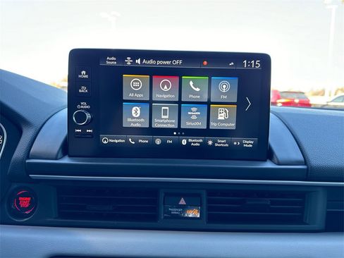 New 2025 Honda Pilot Touring image 16