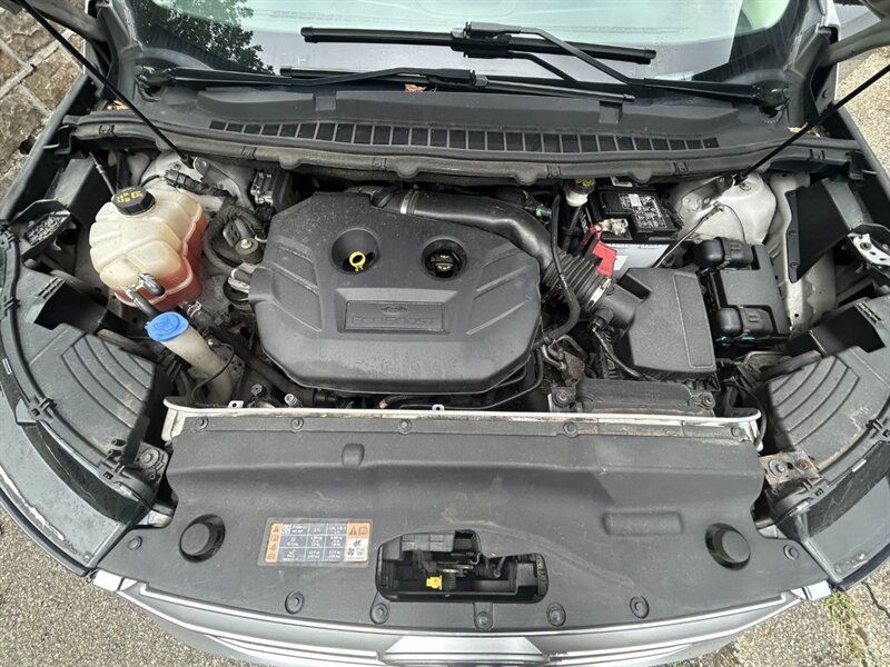 Used 2015 Ford Edge SEL w/ Equipment Group 201A AWD/4WD image 15