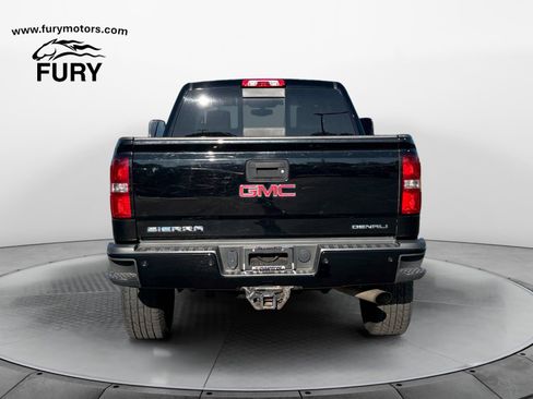 Used 2015 GMC Sierra 2500 Denali AWD/4WD image 5