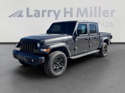 Used 2022 Jeep Gladiator Sport