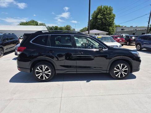 Used 2020 Subaru Forester Limited AWD/4WD image 5