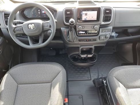 New 2026 RAM ProMaster 2500 w/ Quick Order Package 22G SLT image 18