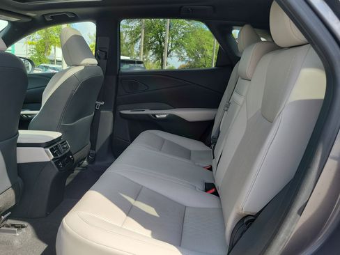 Used 2023 Lexus RX 350 Premium image 15