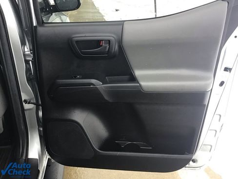 Used 2023 Toyota Tacoma SR image 13