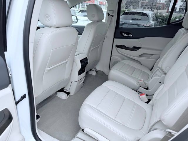 Used 2023 GMC Acadia Denali AWD/4WD image 21