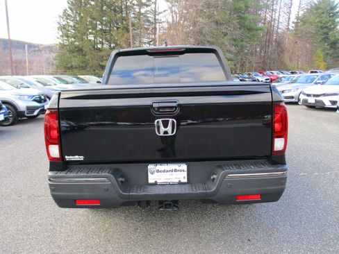 Certified 2020 Honda Ridgeline Black Edition image 6