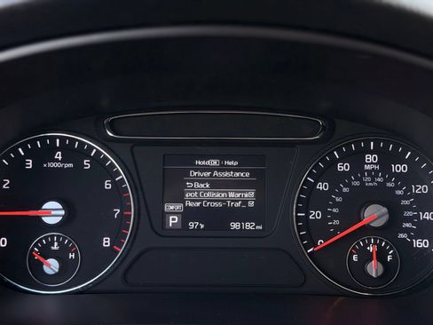 Used 2019 Kia Sorento AWD V6 w/ LX V6 Convenience Package image 34