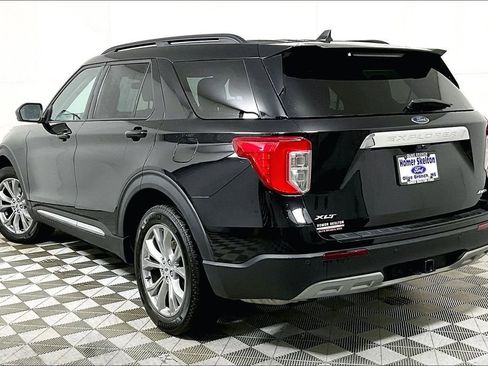 Used 2023 Ford Explorer XLT w/ Equipment Group 202A image 11