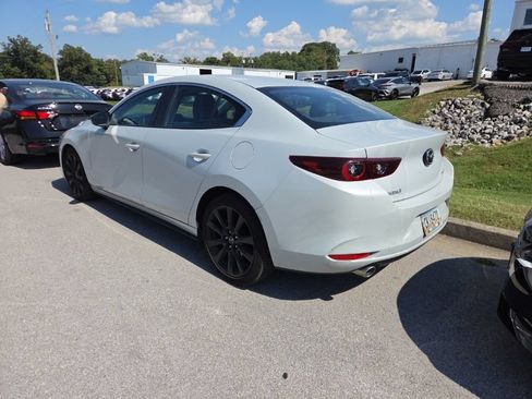 Used 2024 MAZDA MAZDA3 s FWD image 4