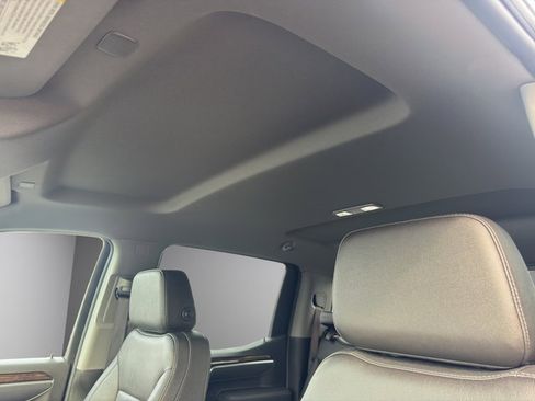 Used 2025 GMC Sierra 1500 Elevation w/ Elevation Premium Package image 23