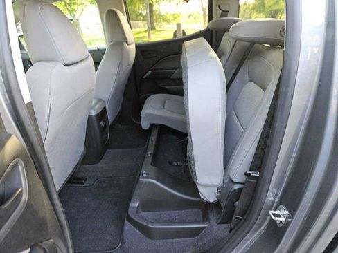 Used 2019 Chevrolet Colorado W/T w/ WT Convenience Package image 12