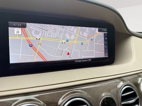 Used 2020 Mercedes-Benz S 560 Sedan w/ AMG Line Exterior image 20