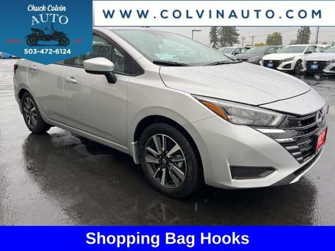 New 2025 Nissan Versa SV w/ Trunk Package image 4