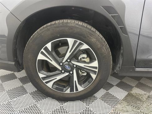 Used 2024 Subaru Crosstrek 2.0i Premium image 12