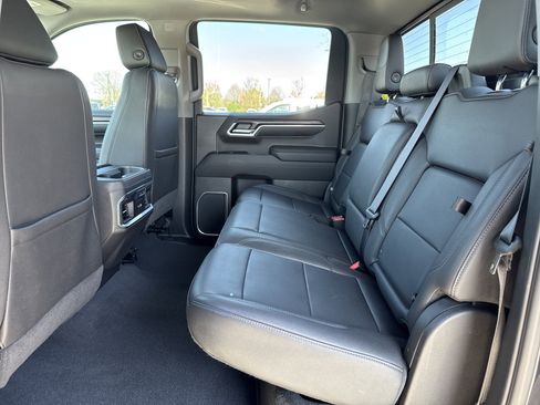 Used 2022 GMC Sierra 1500 SLT w/ SLT Premium Plus Package image 30