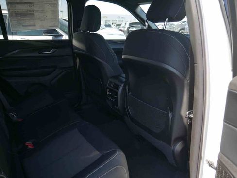 New 2025 Jeep Grand Cherokee Laredo X image 20