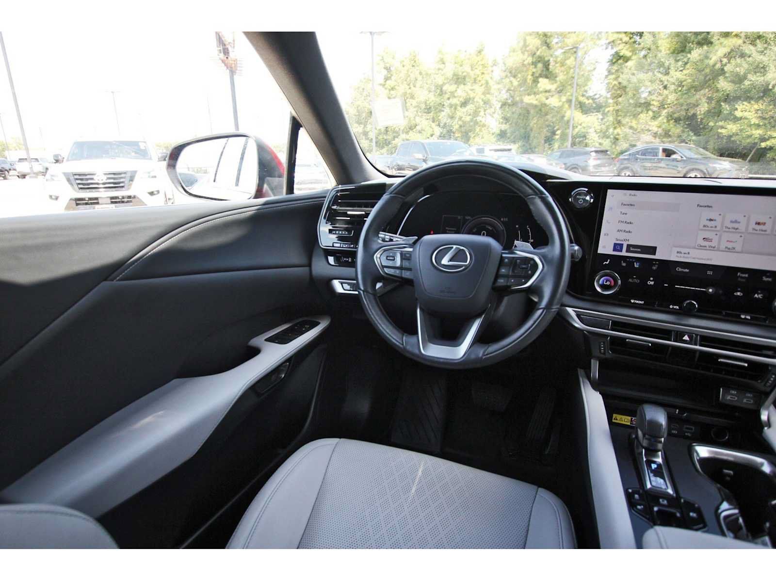 Used 2023 Lexus RX 350 w/ Cold Area Package AWD/4WD image 6