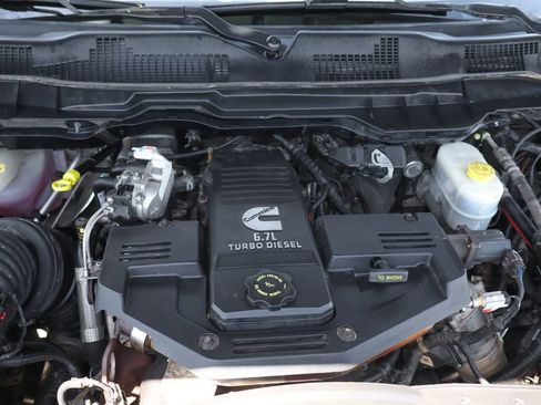 Used 2011 RAM 2500 Laramie w/ Protection Group AWD/4WD image 13
