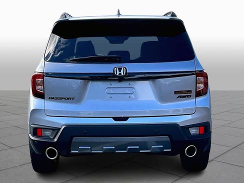 Certified 2024 Honda Passport TrailSport image 5