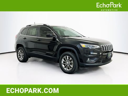 Used 2019 Jeep Cherokee Latitude Plus w/ Comfort/Convenience Group image 1