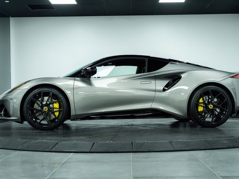 New 2026 Lotus Emira SE image 42