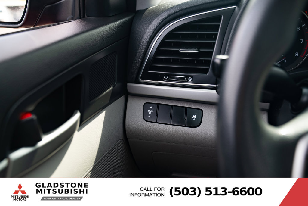 Used 2018 Hyundai Elantra SE FWD image 13