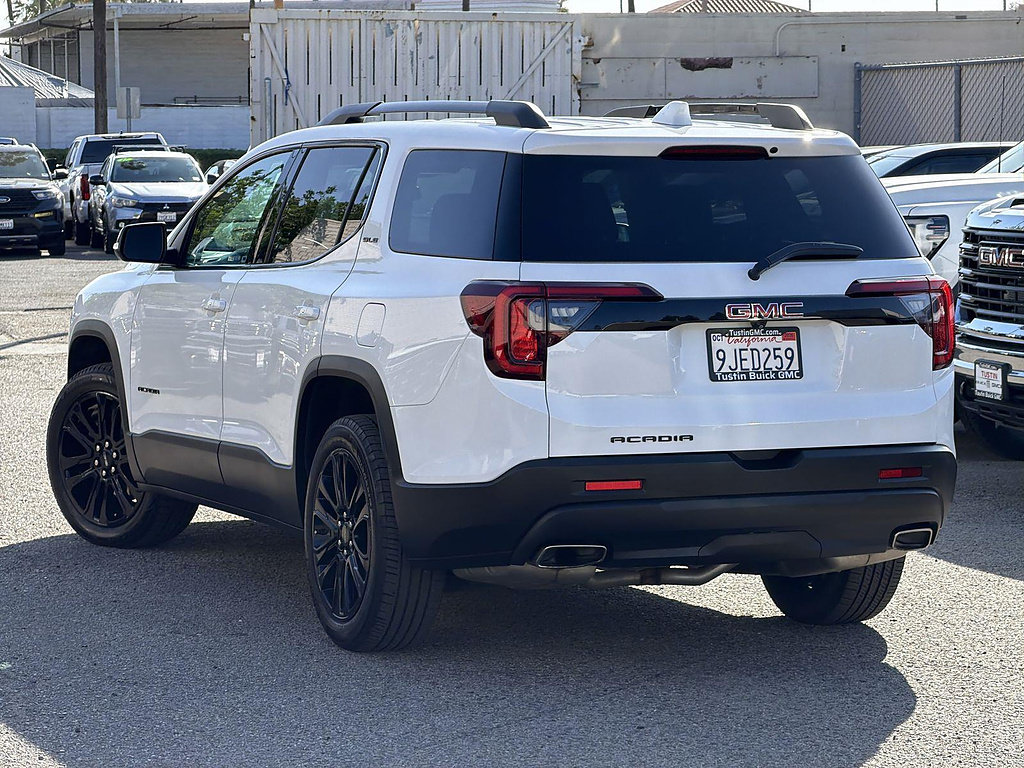 Used 2023 GMC Acadia SLE w/ Elevation Edition FWD image 7