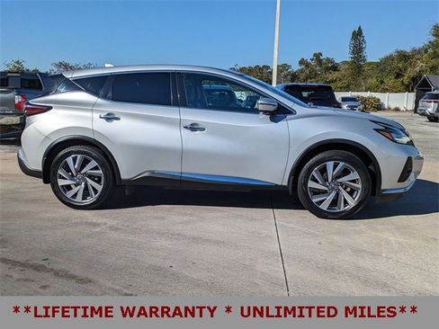 Used 2021 Nissan Murano SL w/ SL Moonroof Package image 4